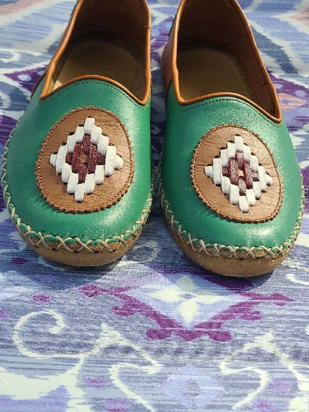 Handcrafted Turkish Slip-ons - Picture 2 of 8